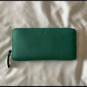 Used Kate Spade Spencer Zip-Around Continental Wallet